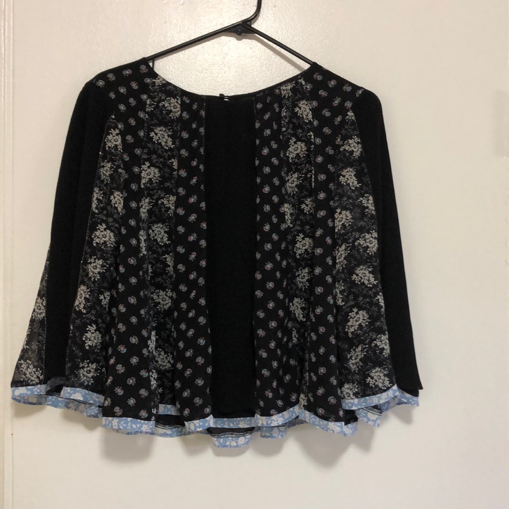 Club Monaco Silk Floral Blouse Top